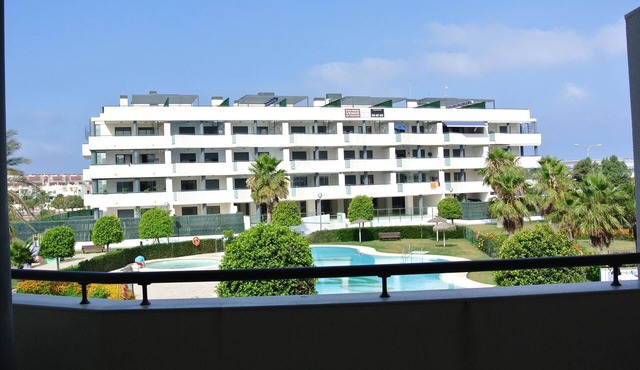 LOVELY 2 BED 2 BATH APARTMENT - Wifi included