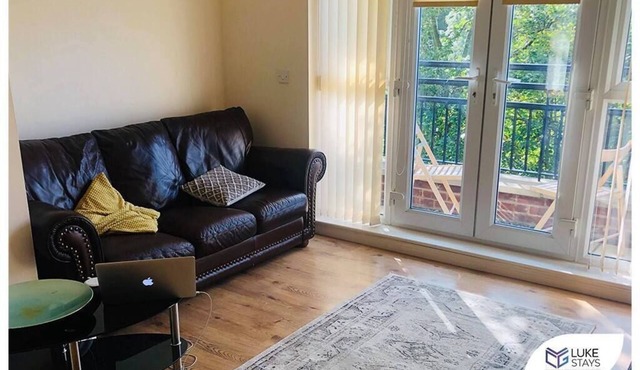 ◑Lovely 2 Bed Apt ◑Master Ensuite◑ Wifi◑Nr Museum◑