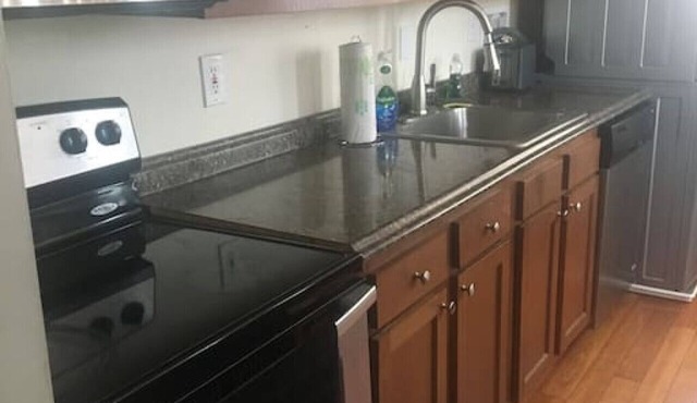 Lovely 2 bedroom apartment with free parking