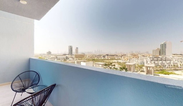Lovely and spacious 1 bedroom with extra sofa bed
