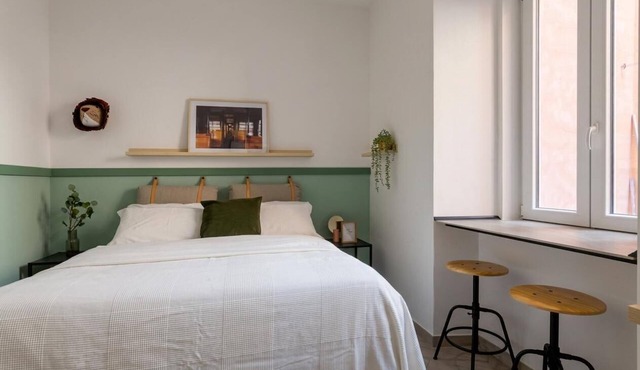 Lovely and tiny Pied-à-terre in the City center