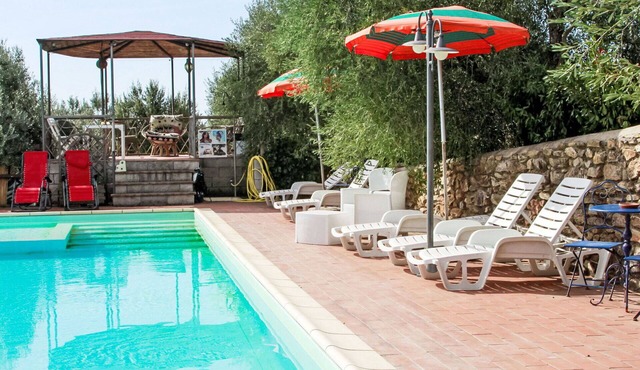 Lovely apartment for 7 guests with pool, WIFI, A/C, patio, pets allowed and panoramic view