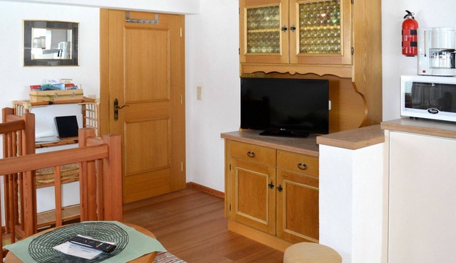Lovely apartment for 3 guests with WIFI, patio and parking