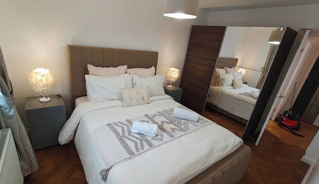 Lovely Clydebank Apartment - 2 Bedrooms