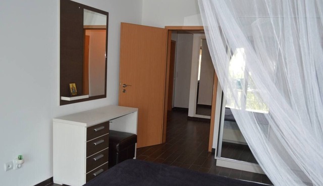 lovely condo close to the beach