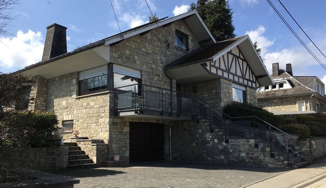 Lovely Cottage in Waimes near the Lake