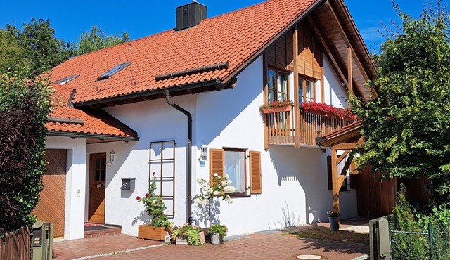 Lovely flat for 6Pax, near Munich,ICM, MUC, Therme