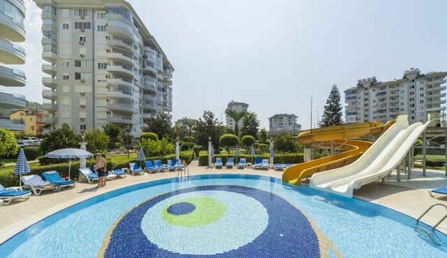 Lovely Flat with Shared Pools in Alanya