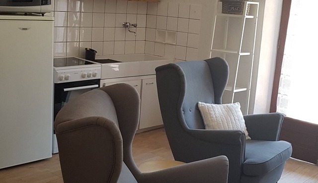 Lovely furnished apartment 5 minutes from the Cransac thermal baths!