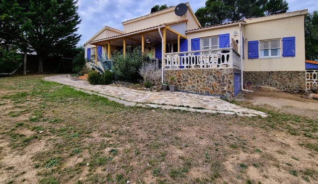 Lovely holiday home with pool in a quiet area