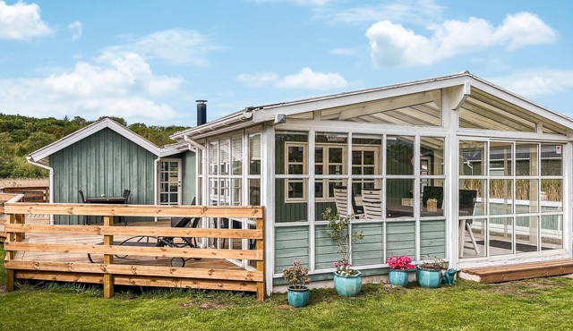 Lovely home in Haderslev with kitchen