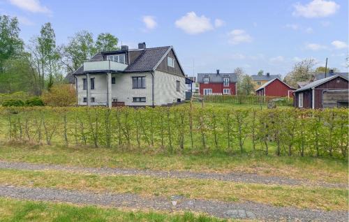 Lovely Home In Kosta With Wifi