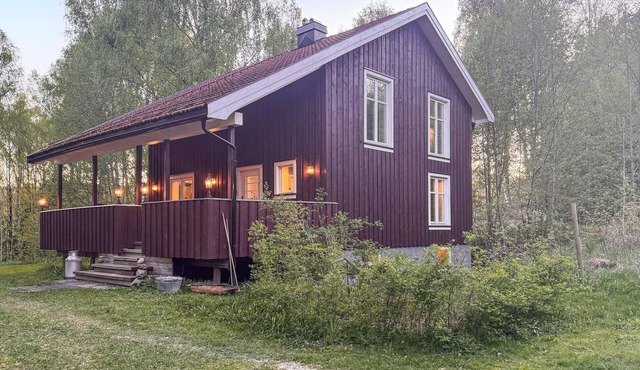 Lovely home in Nordagutu with WiFi