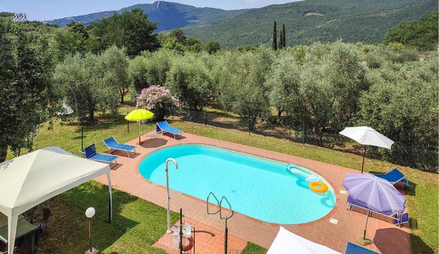 Lovely Home In Santa Fiora