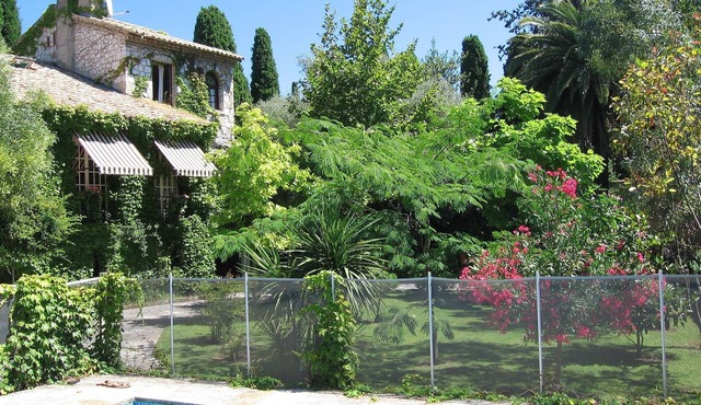 Lovely Old Stone Bastide With Private Pool, Short Drive To Beach