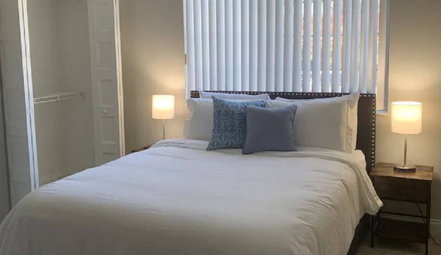 Lovely, Quiet 2 bed, 1 Bath Fort Lauderdale, Fl
