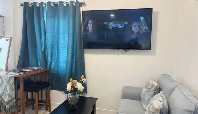 Lovely Studio#D in Venetian Road
