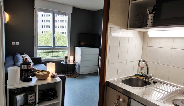 Lovely Studio Equipped For 2 In Aix En Provence