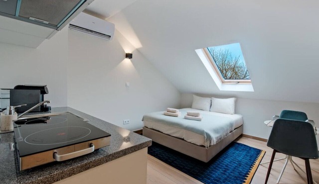 Lovely studio, fully equipped & near subway (Nº11)