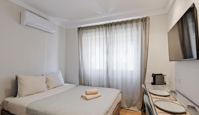 Lovely studio fully equipped near subway N13