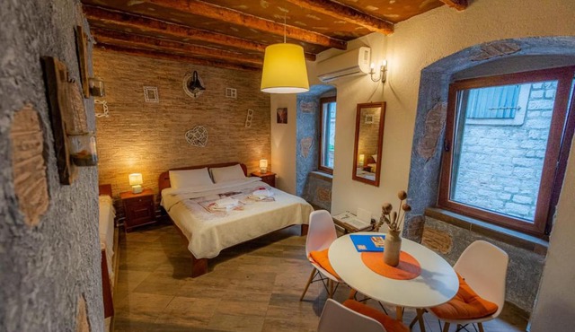 Lovely studio in Kotor