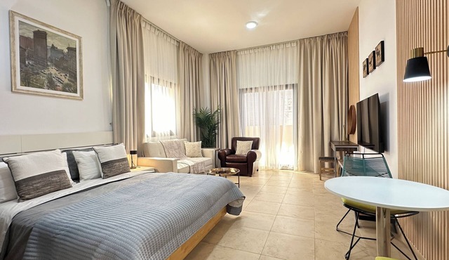 Lovely Studio with balcony in Silicon Oasis