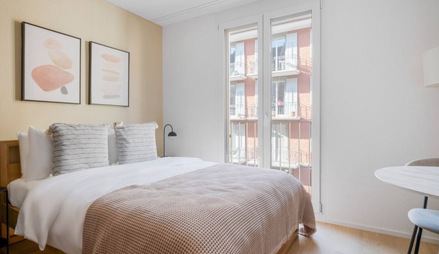 Lovely Wiedikon 1 Room w/Storage & W/D, 1 min to Market, by Blueground