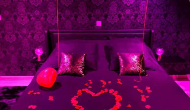 Loveroom LovaLova
