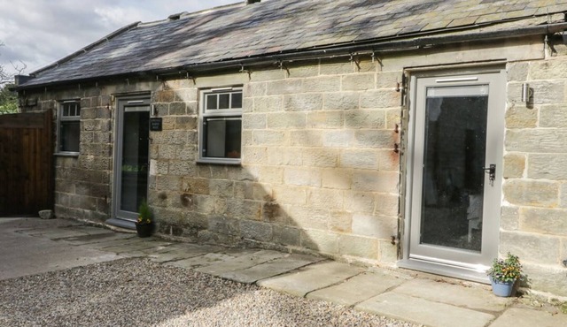 Lowdale Barns West, Sleights