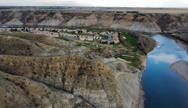 Lower 2 bed/2 bath Condo on Paradise Canyon Golf Resort - Private Entrance
