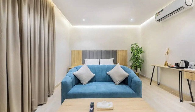 LP2.2 - Contemporary Studio in Central Riyadh