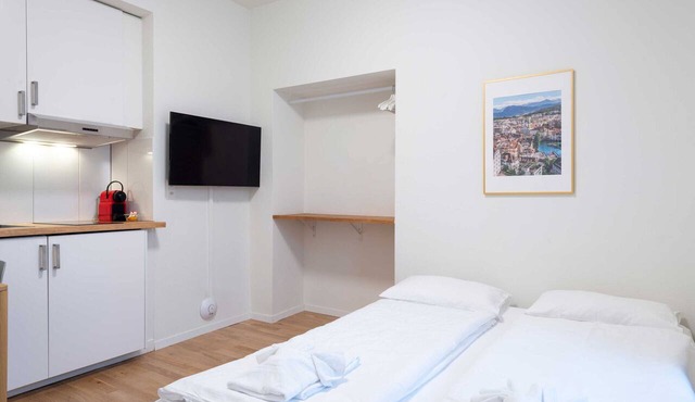 LU Pluto l - Old Town HITrental Apartment