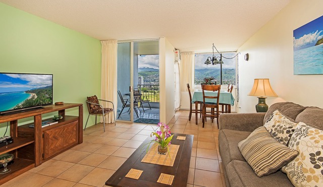 Lucious Green Golf Course-MT Views at Canal House w/Washer-Dryer & Parking