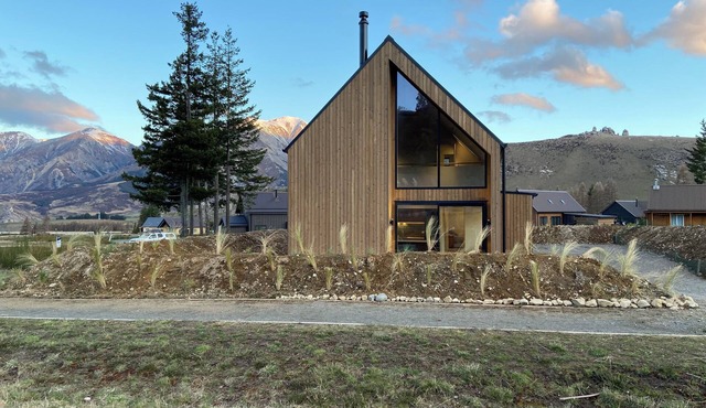 Luge Loop Cabin