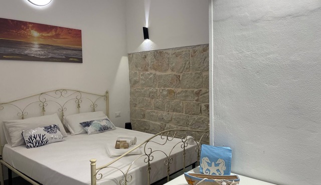 LUISA ROOM