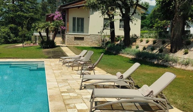 LUISELLA VILLA