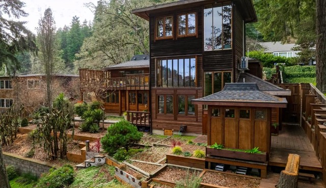Lumbermill Modern - Zen Sanctuary near U of O home