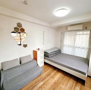 LUMI HOUSE 401,8 minutes to Namba 4 minutes walk to the station self check in