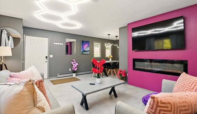 Luminaria - 2 Bed 1 Bath in a side by side duplex East Anchorage’s UMED district