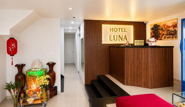 LUNA Hotel