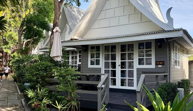 Luna Hut Resort Hua Hin