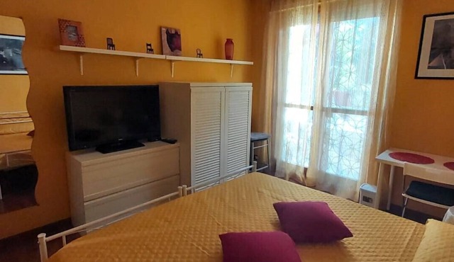 LunaBedRoma - Short rentals in the green