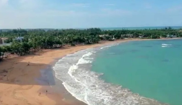 Luquillo beachfront apt., beautiful ocean view!