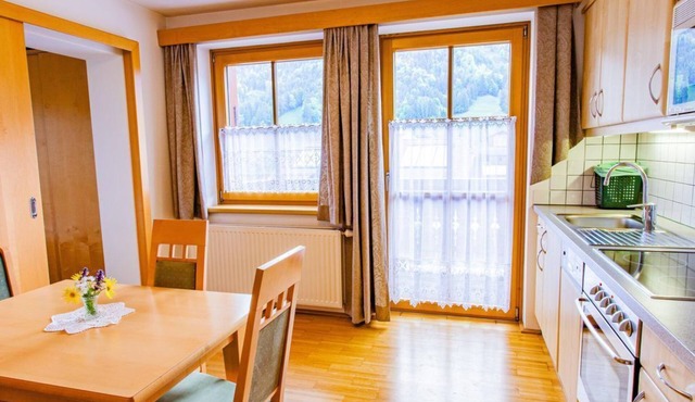 "Luser+Kufstein" - App./2 bedrooms/shower, WC - Gästehaus Hartweger