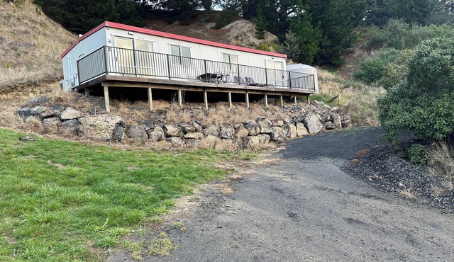 Lushingtons Bay - Takamatua