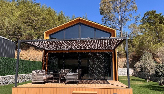 Lusso Suite