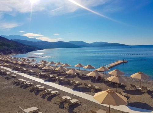 LUSTICA BAY GARDEN APARTMENT, Centrale
