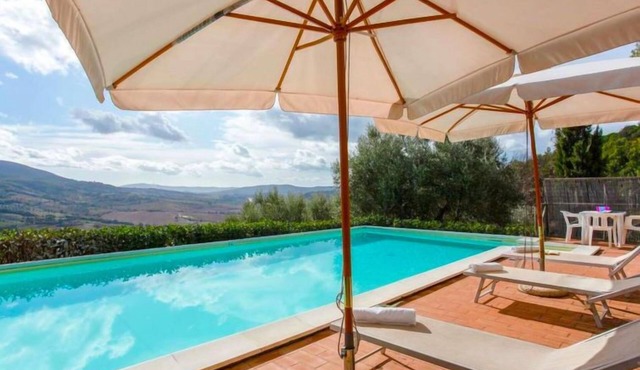 Lustignano by Interhome