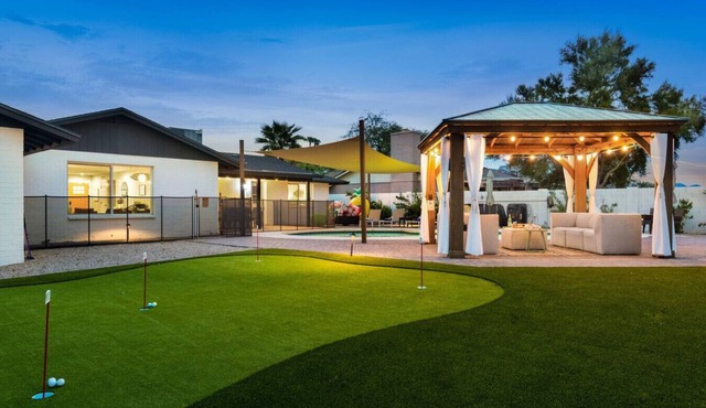 Lux Phoenix Oasis | Free Pool Heat | Gazebo | BBQ