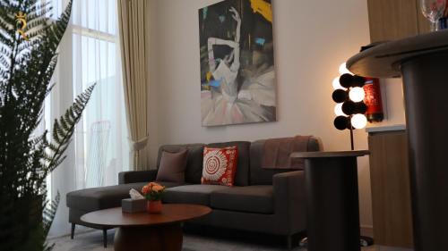 Luxe 1BR Haven - Calm Modern Escape